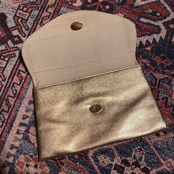 Gold Clutch - Picture 2 of 4